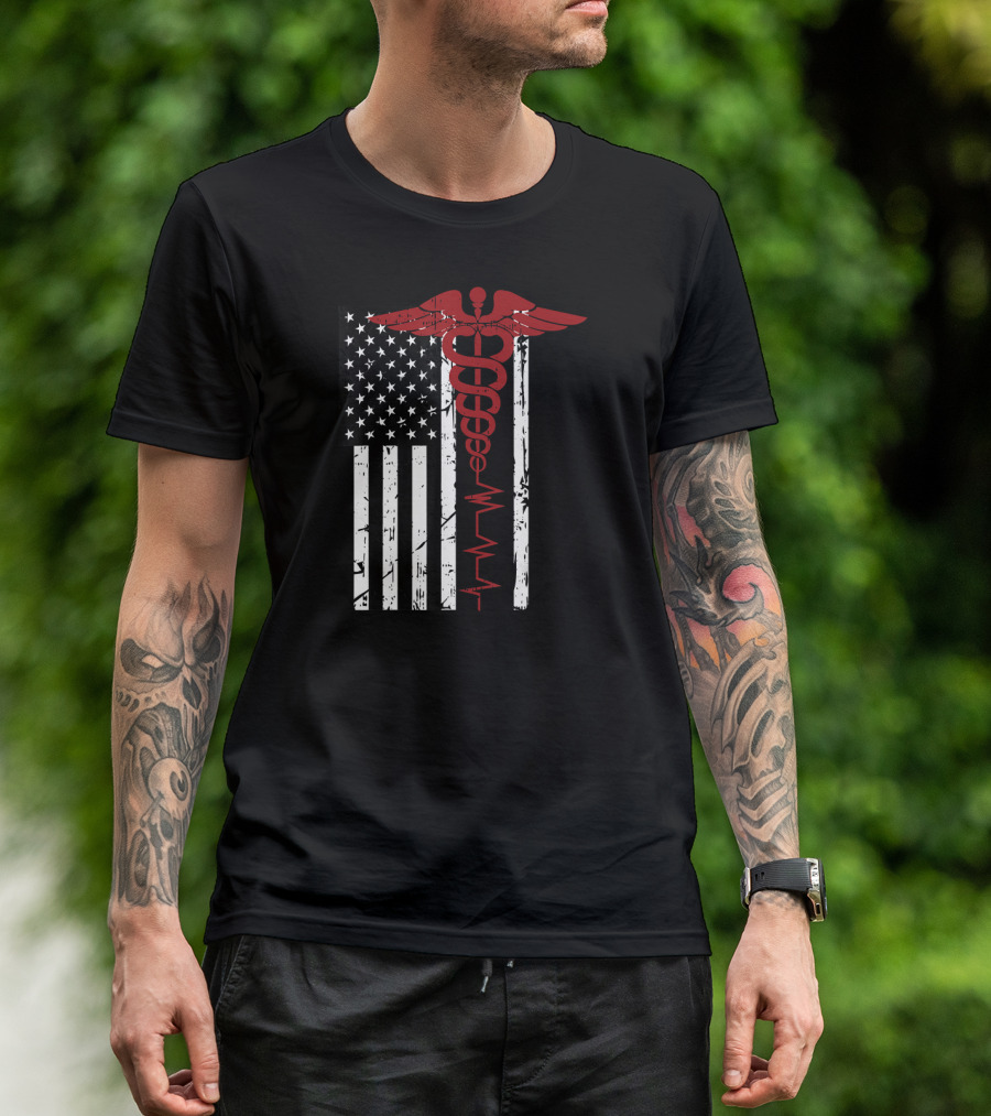 USA Flag Caduceus Medical Symbol Black Patriotic Nurse T-Shirt