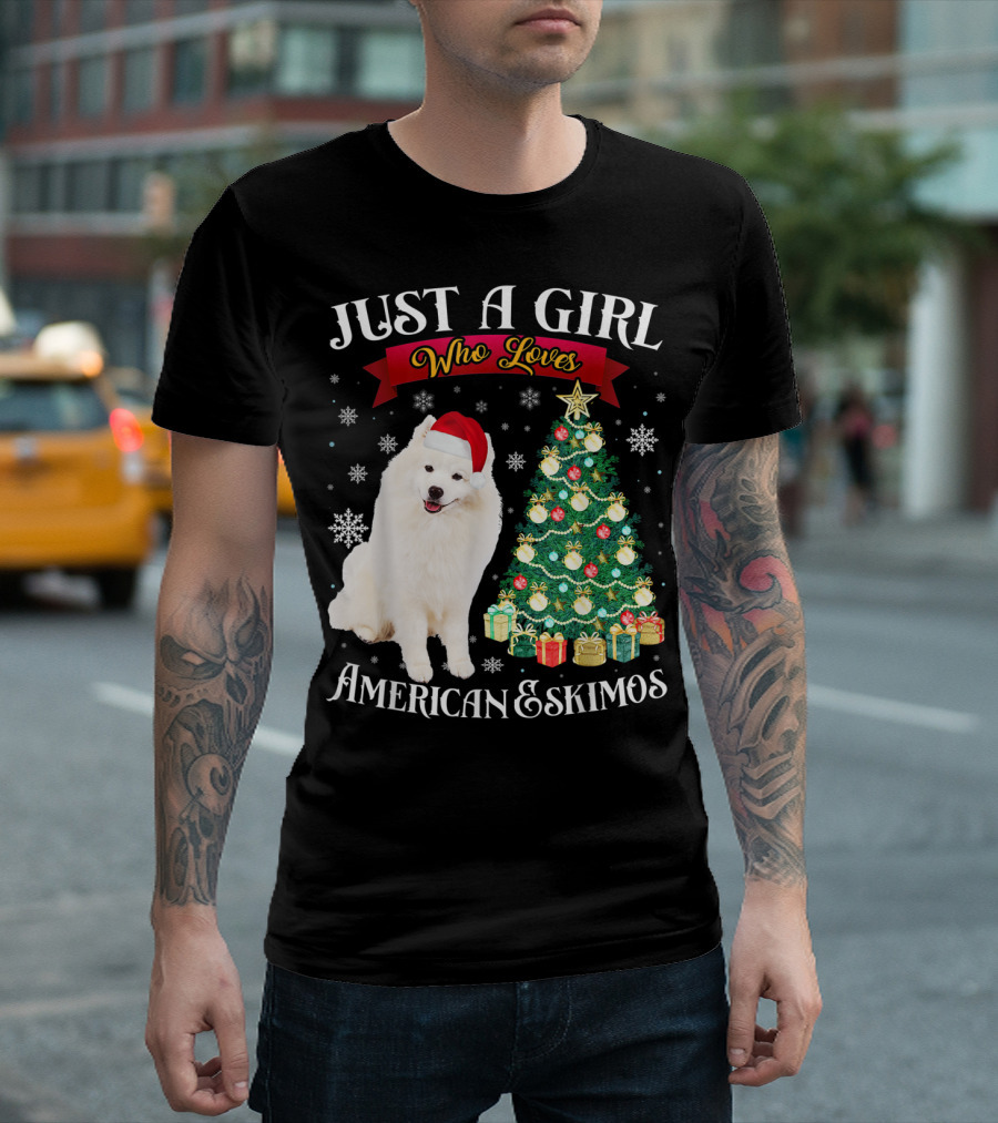 Just a Girl Who Loves American Eskimos Santa Hat Christmas Tree T-Shirt