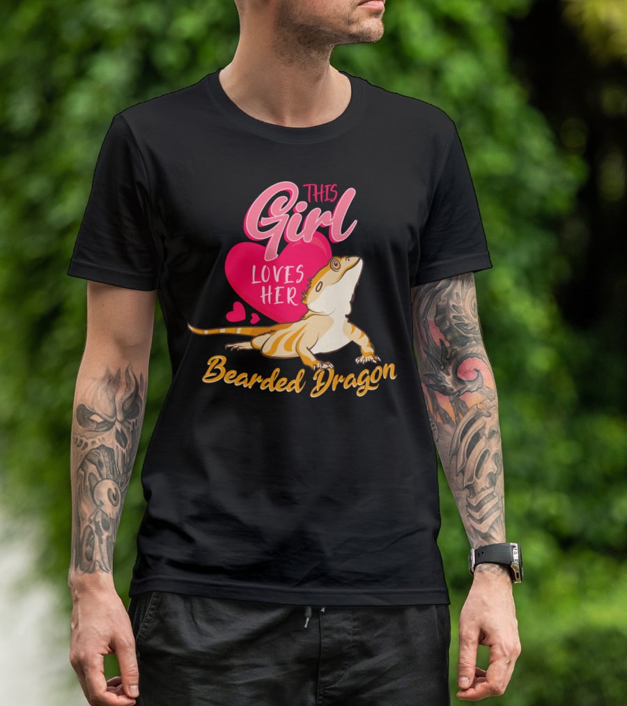 This Girl Loves Her Bearded Dragon With Heart And Cute Lizard T-Shirt