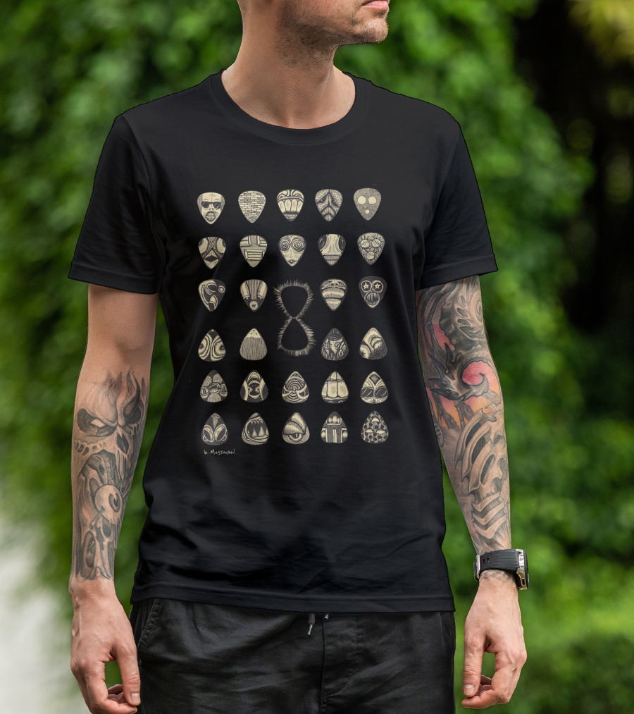 30 Guitar Bass Picks Plectrums Tribal Masks T-Shirt
