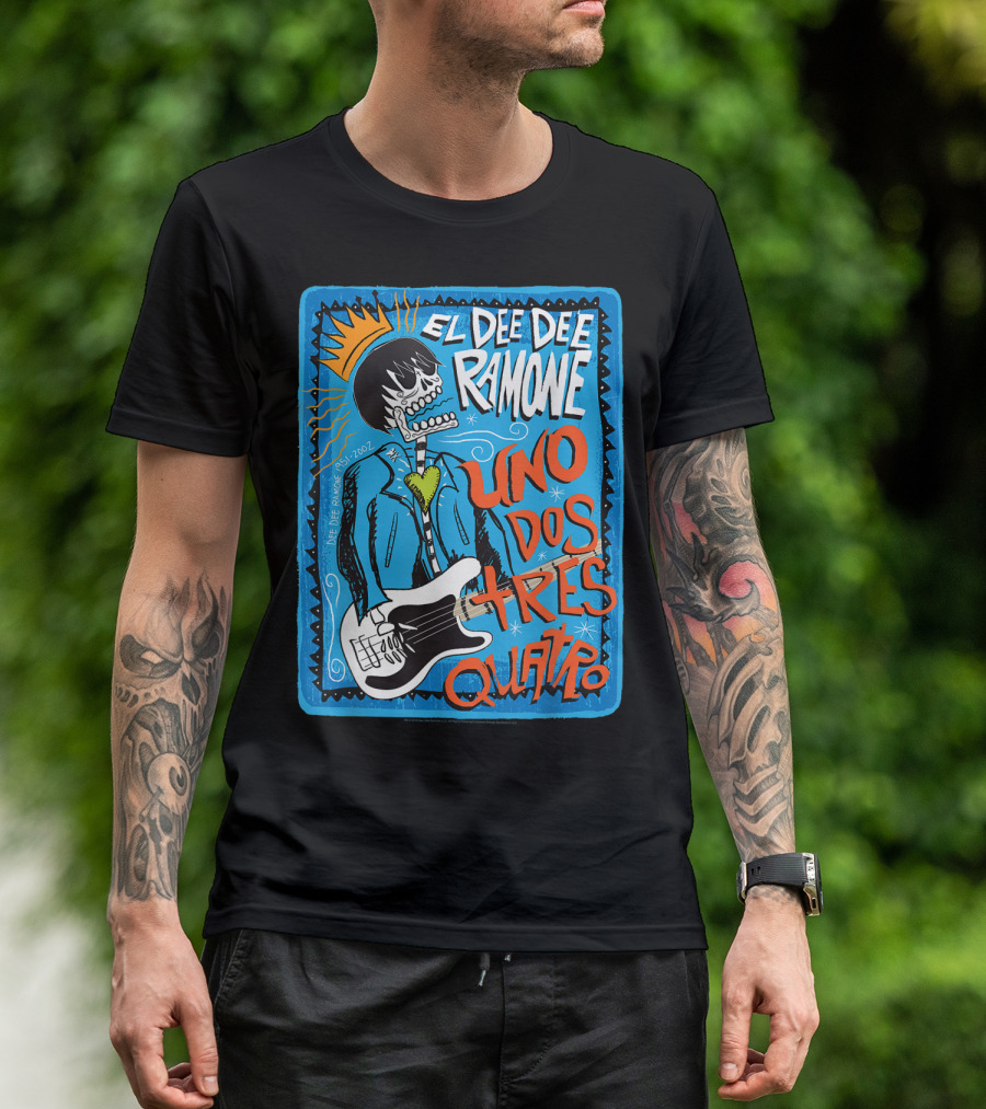 El Dee Dee Ramone Uno Dos Tres Quatro Skull Art With Crown And Heart Guitar T-Shirt