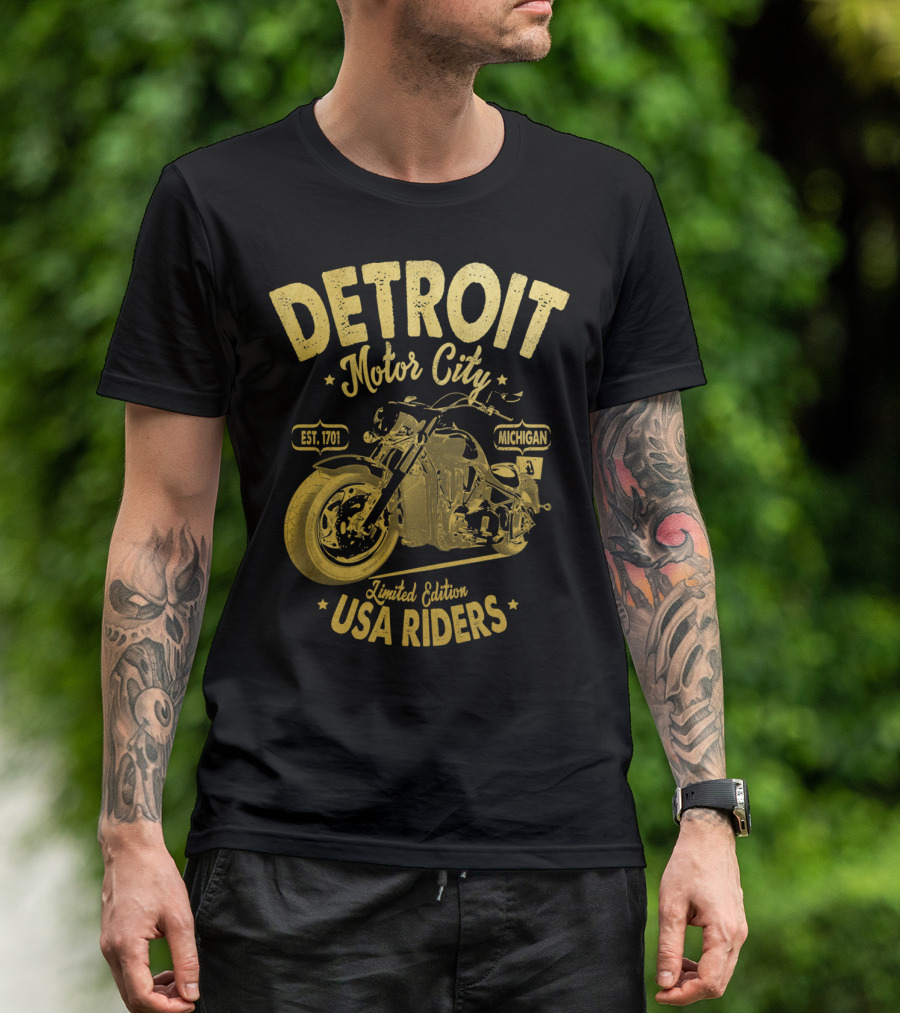 Detroit Motor City Michigan Est. 1701 USA Riders Gold Vintage T-Shirt