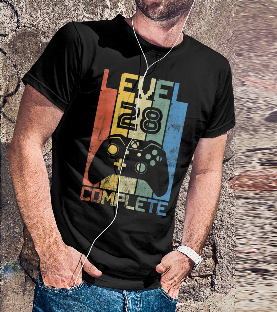 Level 28 Complete Vintage Birthday Retro Gaming Controller 28Th T-Shirt