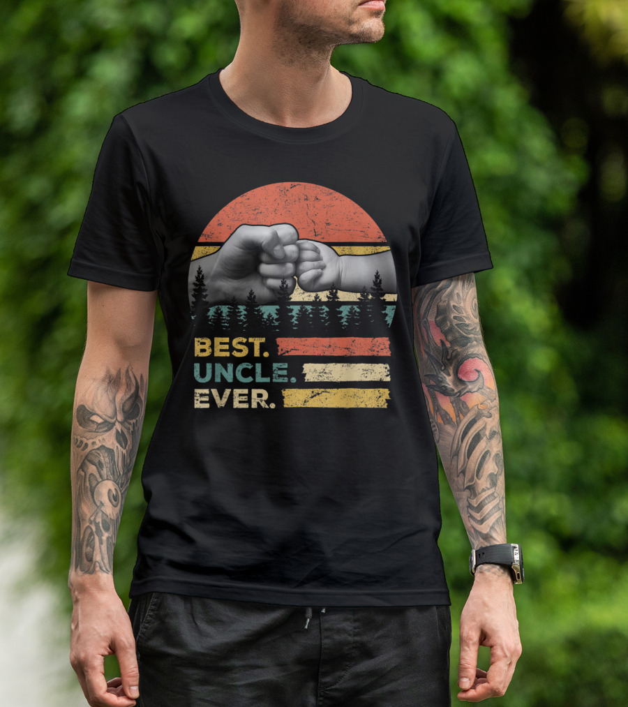Best Uncle Ever Vintage Forest Fist Bump T-Shirt