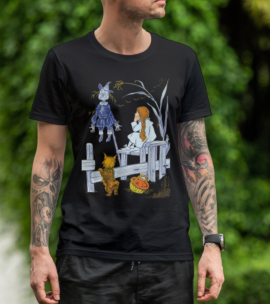 Land Of Oz Classic Scarecrow With Toto And Wizard Themes T-Shirt