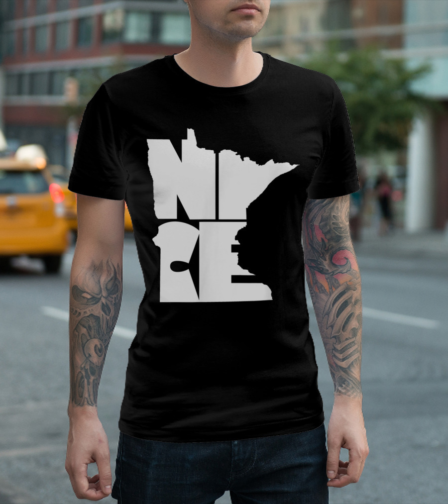Minnesota Nice Map Outline T-Shirt