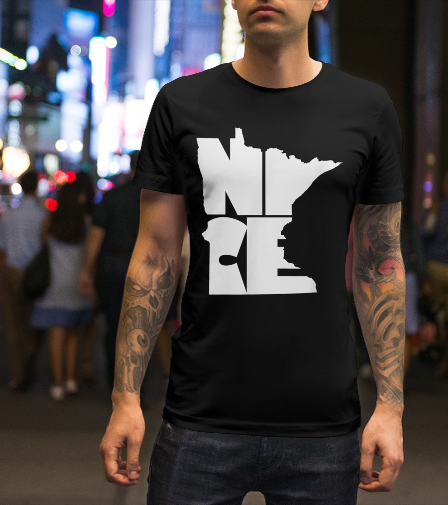 Minnesota Nice Map Outline T-Shirt