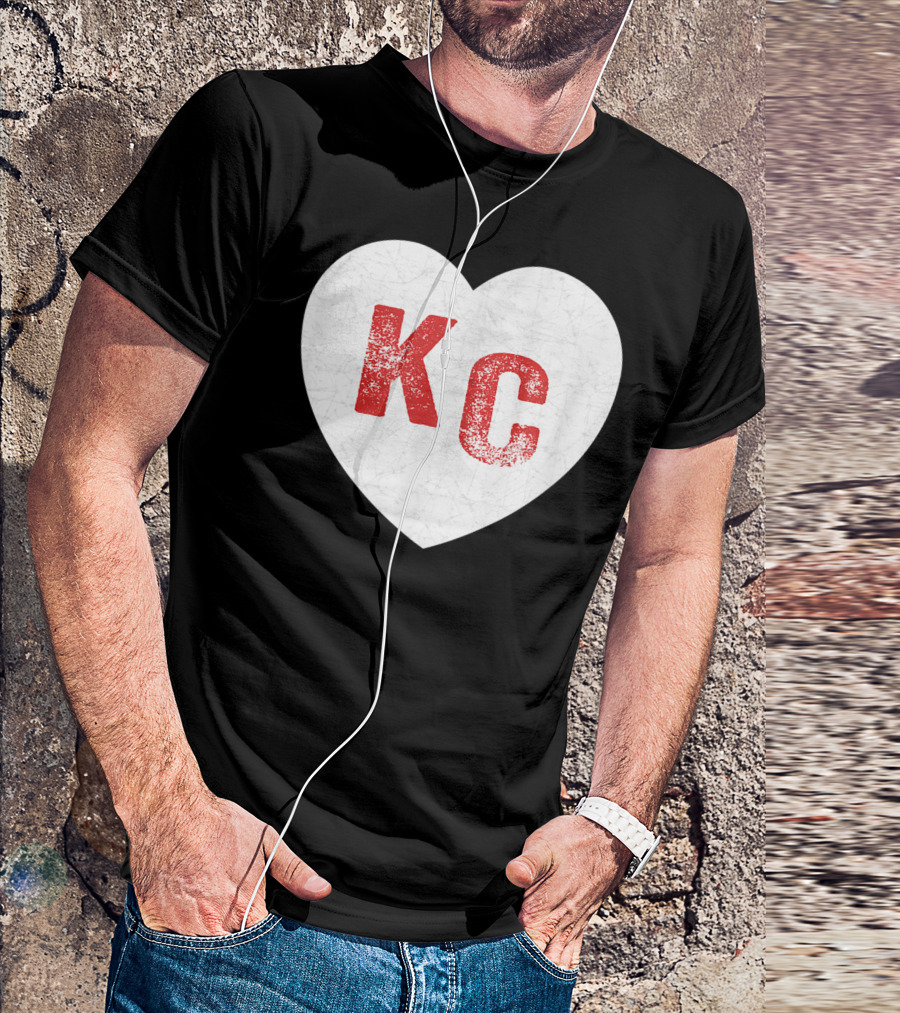 Vintage Red KC Heart Kansas City Love T-Shirt