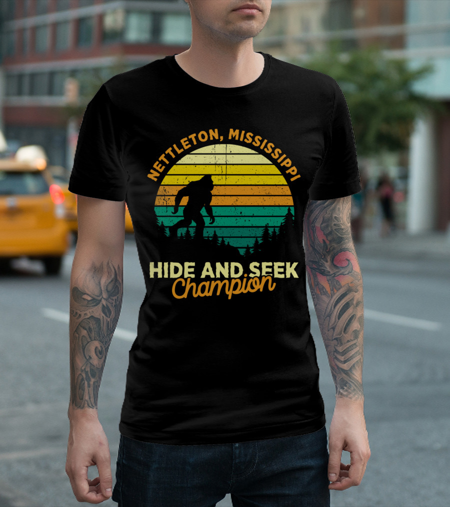 Nettleton Mississippi Bigfoot Hide and Seek Champion Retro T-Shirt