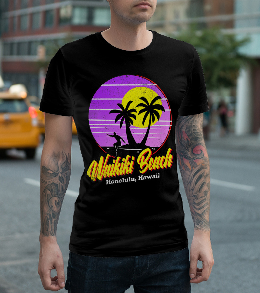 Waikiki Beach Honolulu Hawaii Retro Surfer Vintage 80's Sunset Palms T-Shirt