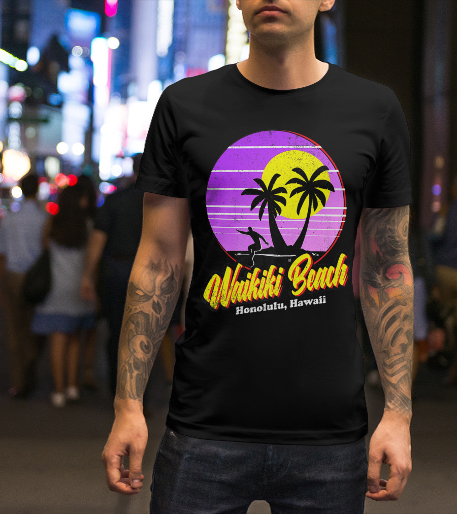 Waikiki Beach Honolulu Hawaii Retro Surfer Vintage 80's Sunset Palms T-Shirt
