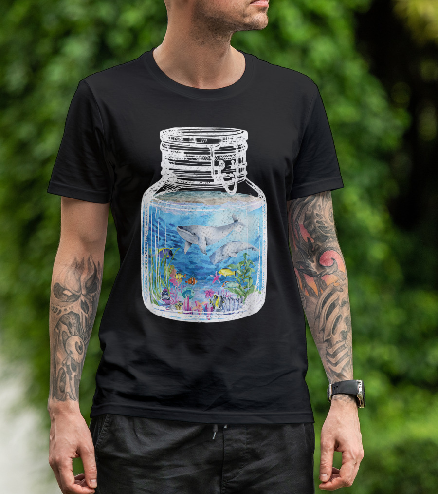Underwater Terrarium Ocean Fish Whales In Glass Jar T-Shirt