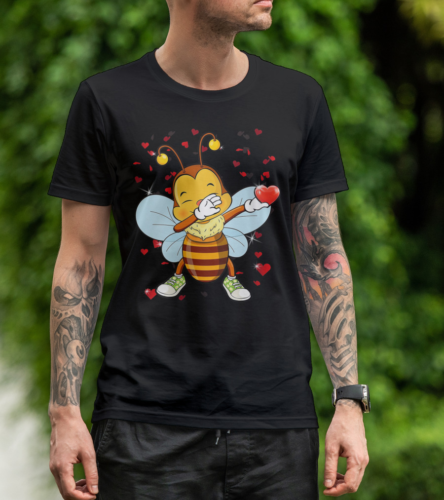 Valentine Bee Dabbing Holding Heart Surrounded By Hearts And Stars T-Shirt