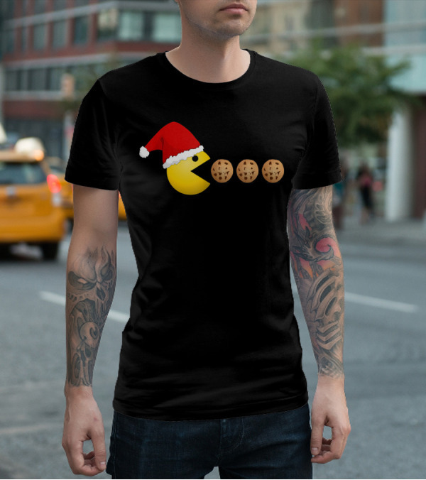 Funny Christmas Santa Pac-Man Cookies Classic Video Game T-Shirt