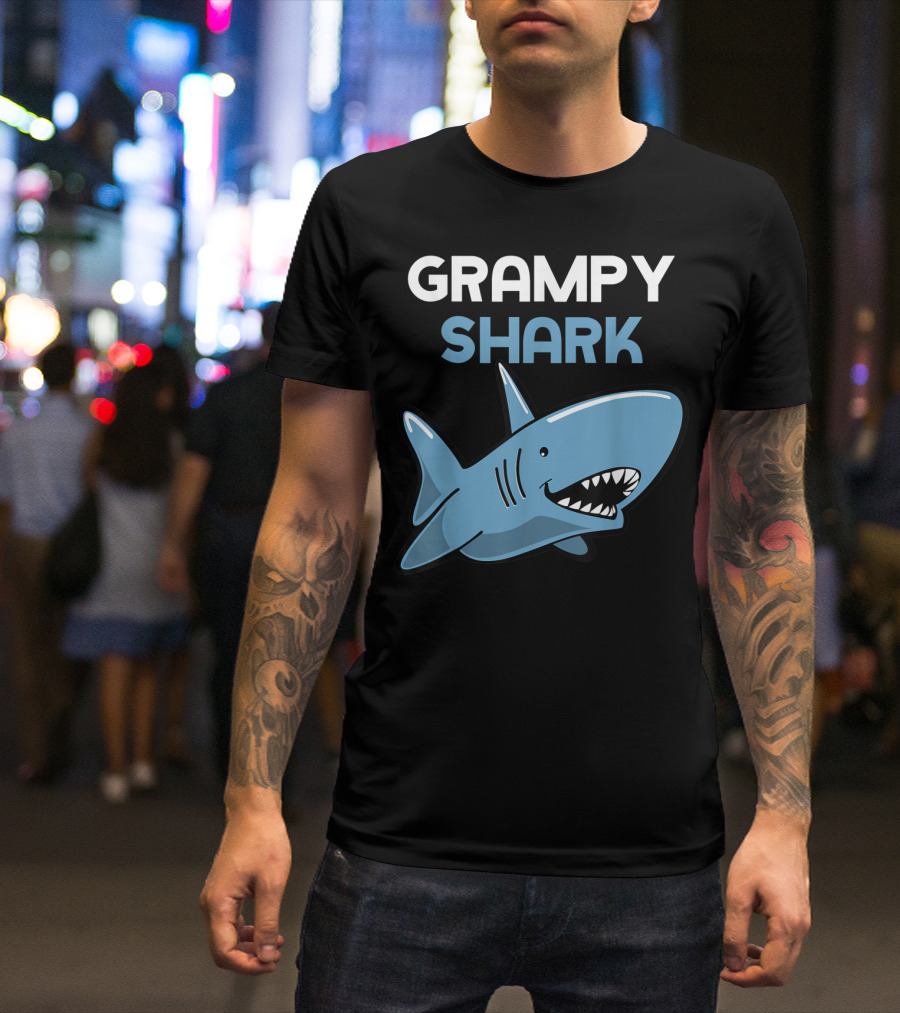 Grampy Shark Funny Family Father's Day Shark T-Shirt