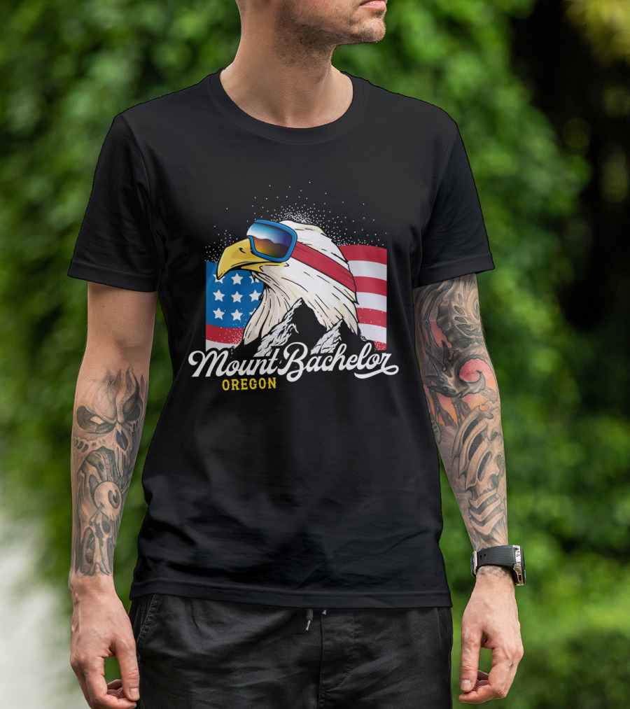 Mount Bachelor Oregon USA Winter Sports Eagle With American Flag And Goggles T-Shirt
