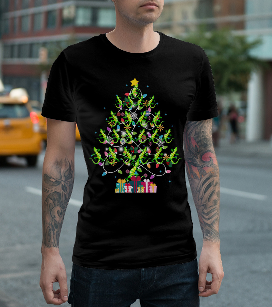 Cute Geckos Lizards Christmas Tree Lights Presents Star T-Shirt