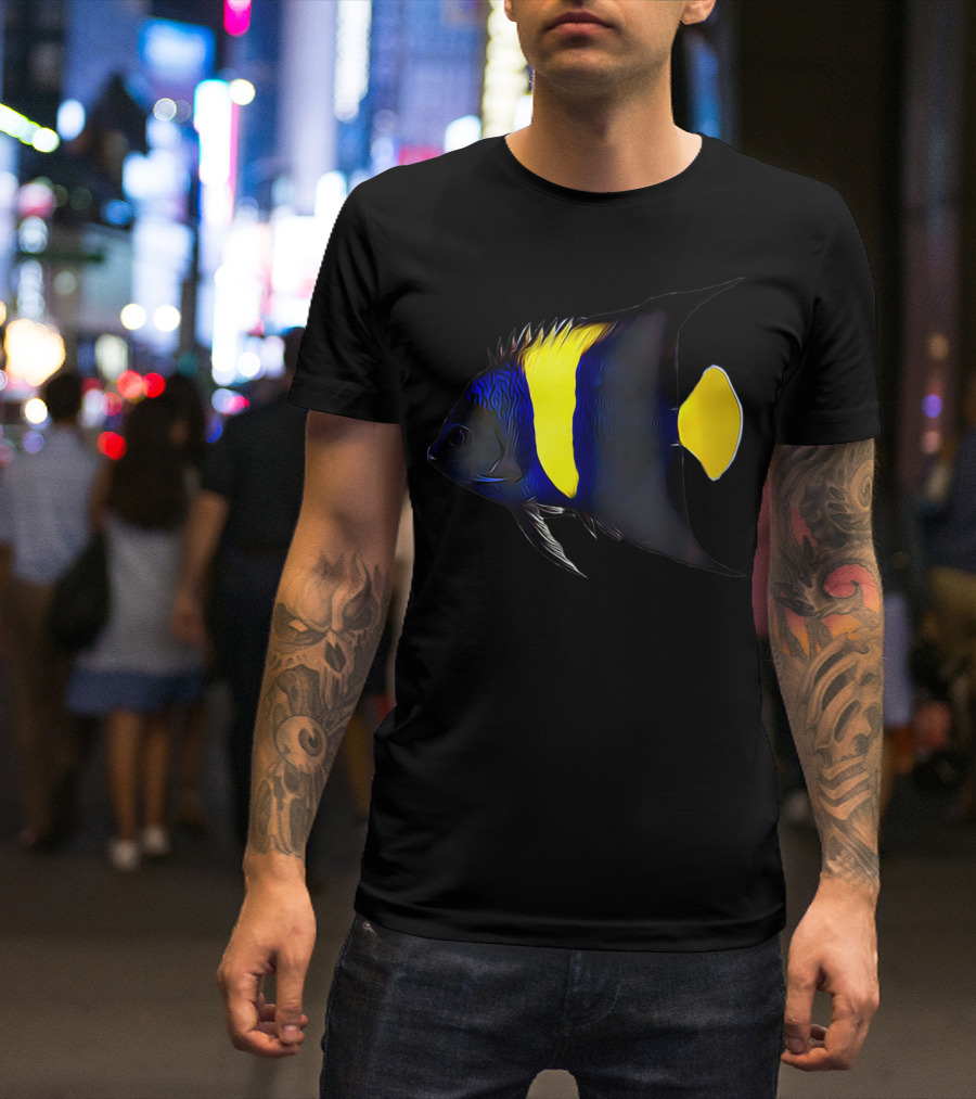 Asfur Angelfish Saltwater Marine Fish Vibrant Yellow Blue Stripes T-Shirt