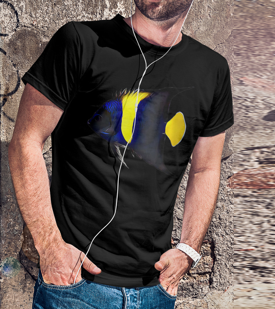 Asfur Angelfish Saltwater Marine Fish Vibrant Yellow Blue Stripes T-Shirt