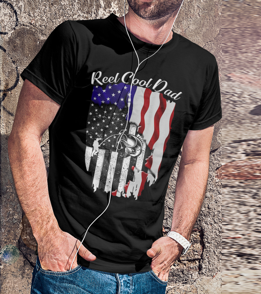 Reel Cool Dad Fishing USA Flag Bass Catch T-Shirt