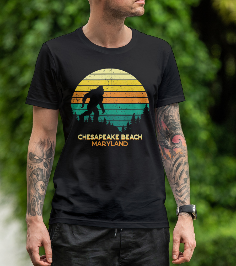 Chesapeake Beach Maryland Retro Bigfoot Sunset Scene T-Shirt