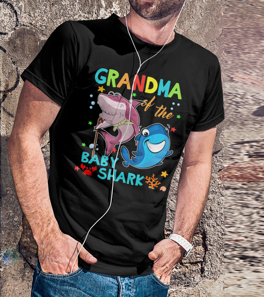 Grandma Of The Baby Shark With Colorful Cartoon Sharks And Sea Creatures T-Shirt