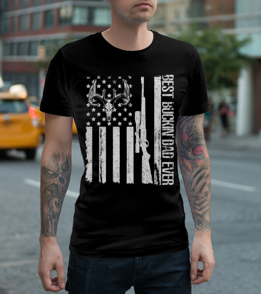 Deer Hunting US Flag Best Buckin Dad Ever Vintage Rifle Buck Antlers T-Shirt