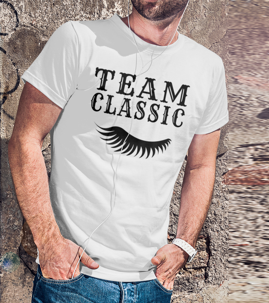 Team Classic Lash Extension Classic Lashes Tech T-Shirt