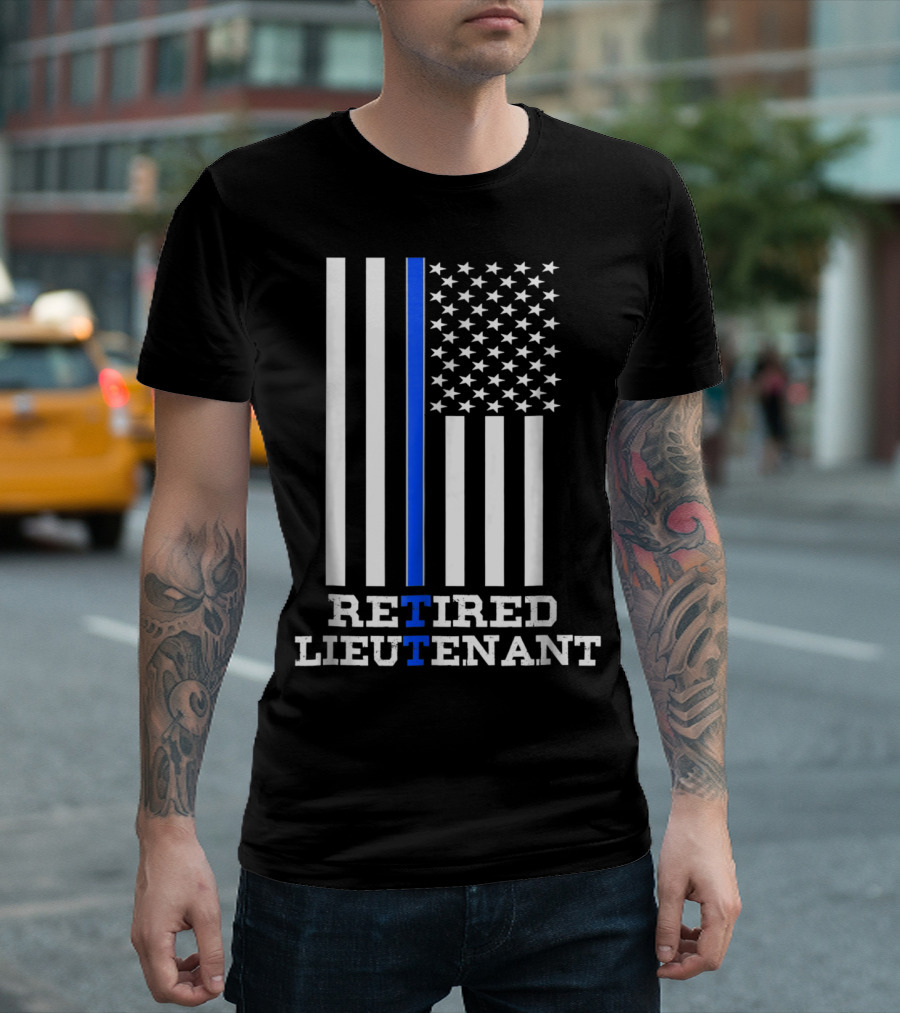 Retired Lieutenant Thin Blue Line American Flag T-Shirt