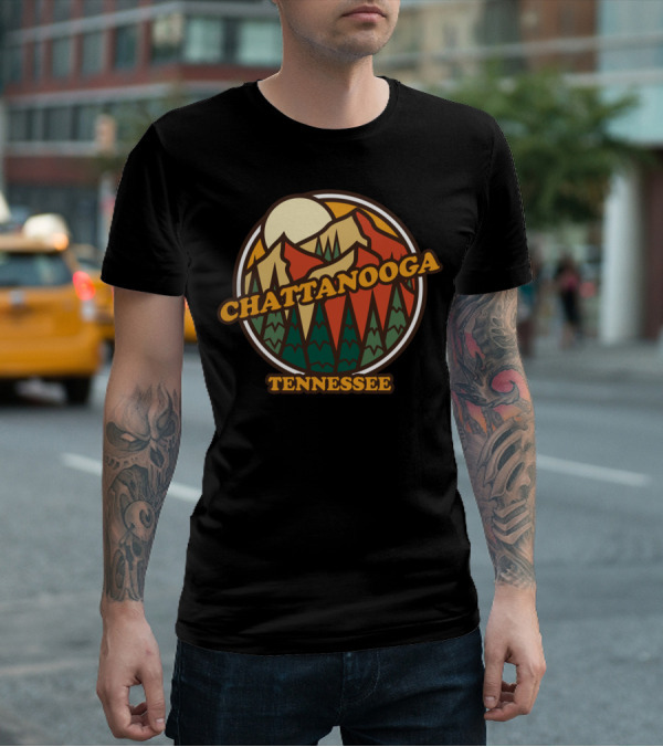 Chattanooga Tennessee Vintage Mountain Hiking Sun And Pine Forest T-Shirt