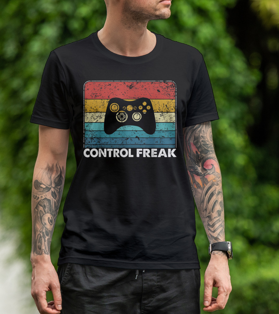 Control Freak Vintage Video Game Controller Retro Stripes T-Shirt