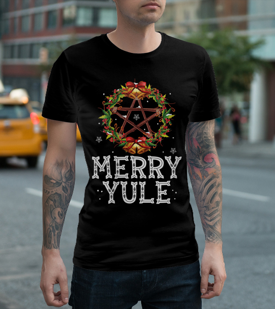 Merry Yule Holly Wreath with Pentagram and Bells T-Shirt