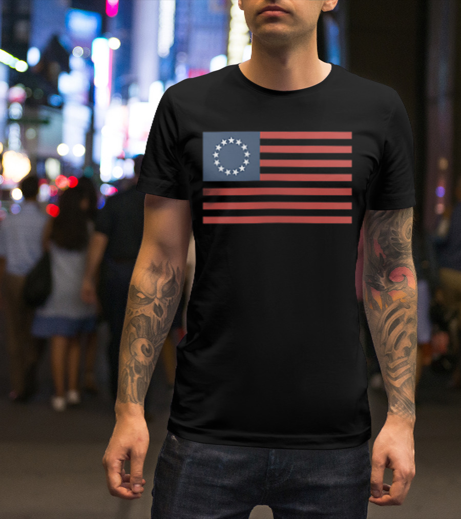 Betsy Ross American Revolution Faded Thirteen Stars Flag T-Shirt