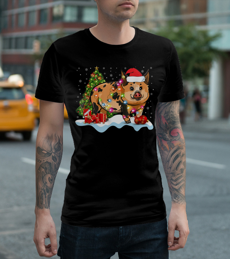Kunekune Pig Santa Hat Christmas Tree Lights Snowflakes T-Shirt