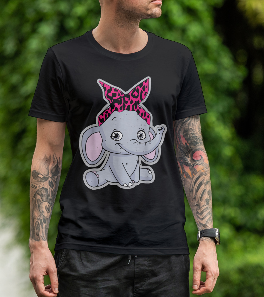 Elephants Cute Cartoon With Pink Leopard Bow T-Shirt