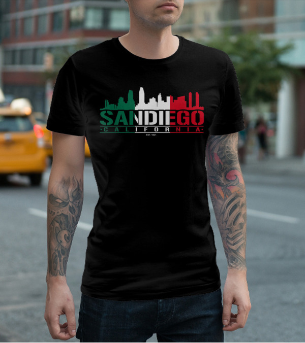San Diego California Skyline Est. 1821 Classic Look T-Shirt