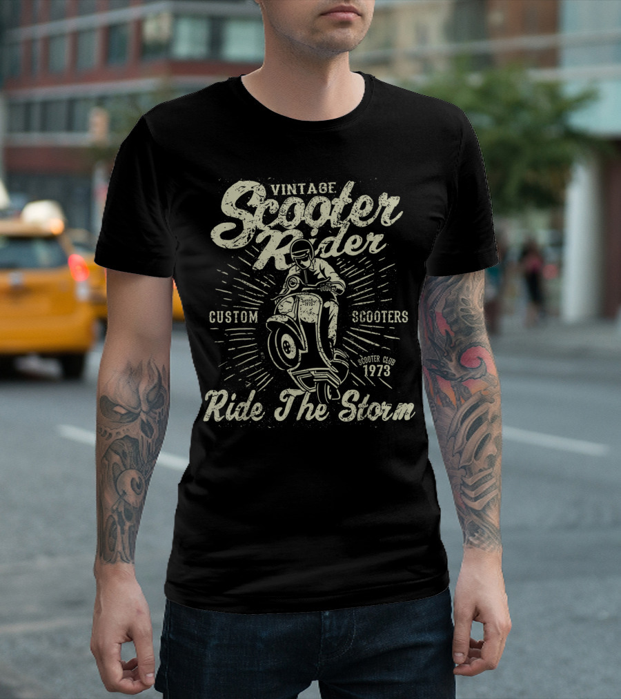 Vintage Scooter Rider Custom Scooters Club 1973 Ride the Storm T-Shirt
