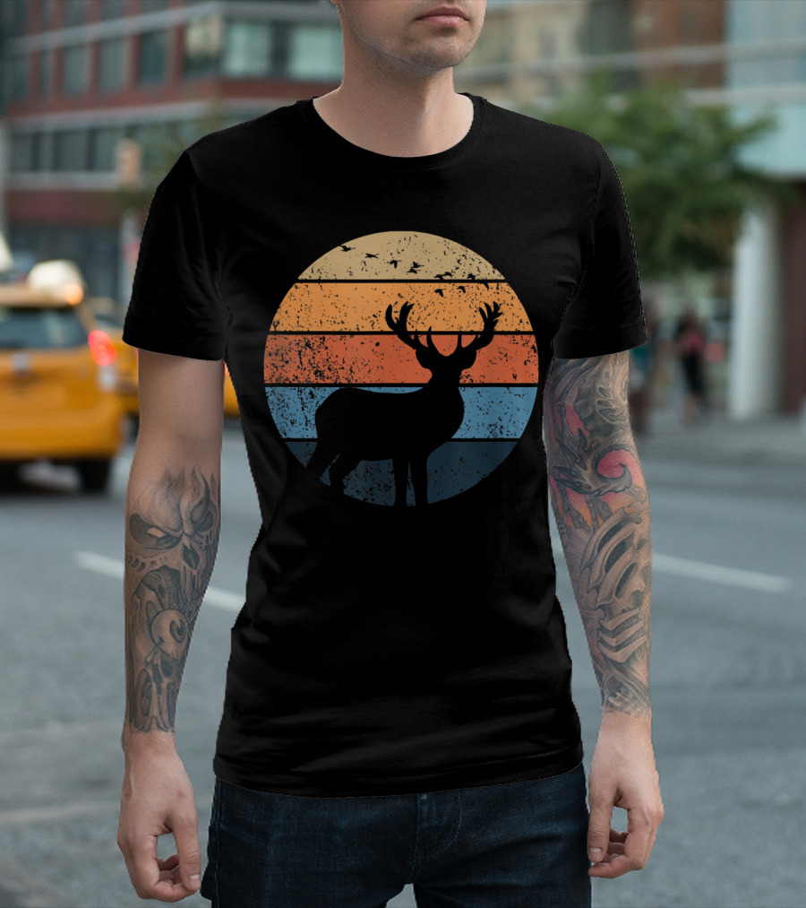 Deer Hunters Vintage Sunset Silhouette With Flying Birds T-Shirt
