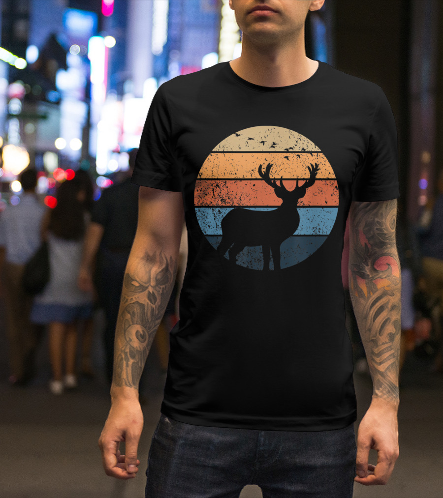 Deer Hunters Vintage Sunset Silhouette With Flying Birds T-Shirt