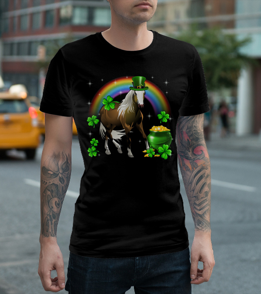 Lucky St Patricks Day Horse with Shamrocks and Rainbow T-Shirt