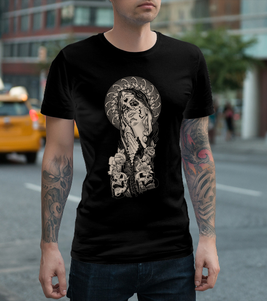Santa Muerte Praying with Skull and Rose Elements T-Shirt