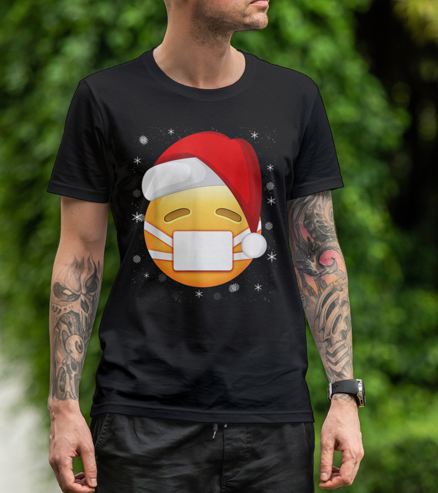 Funny Face With Medical Mask Emojis Santa Hat Snowflakes T-Shirt