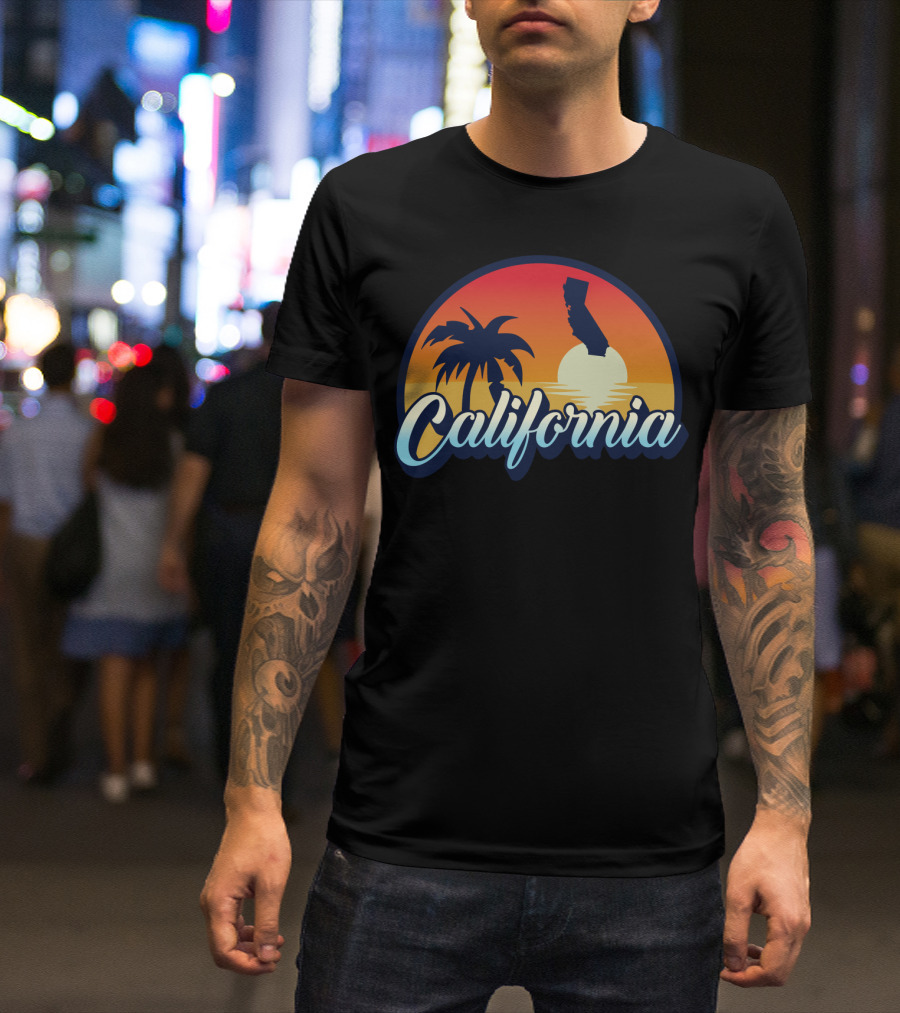 Retro California Beach Vintage Cali Pride Sunset Palm Trees T-Shirt