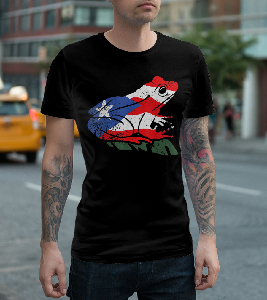 Distressed Style Puerto Rico Flag Frog Coquí Enchantment T-Shirt
