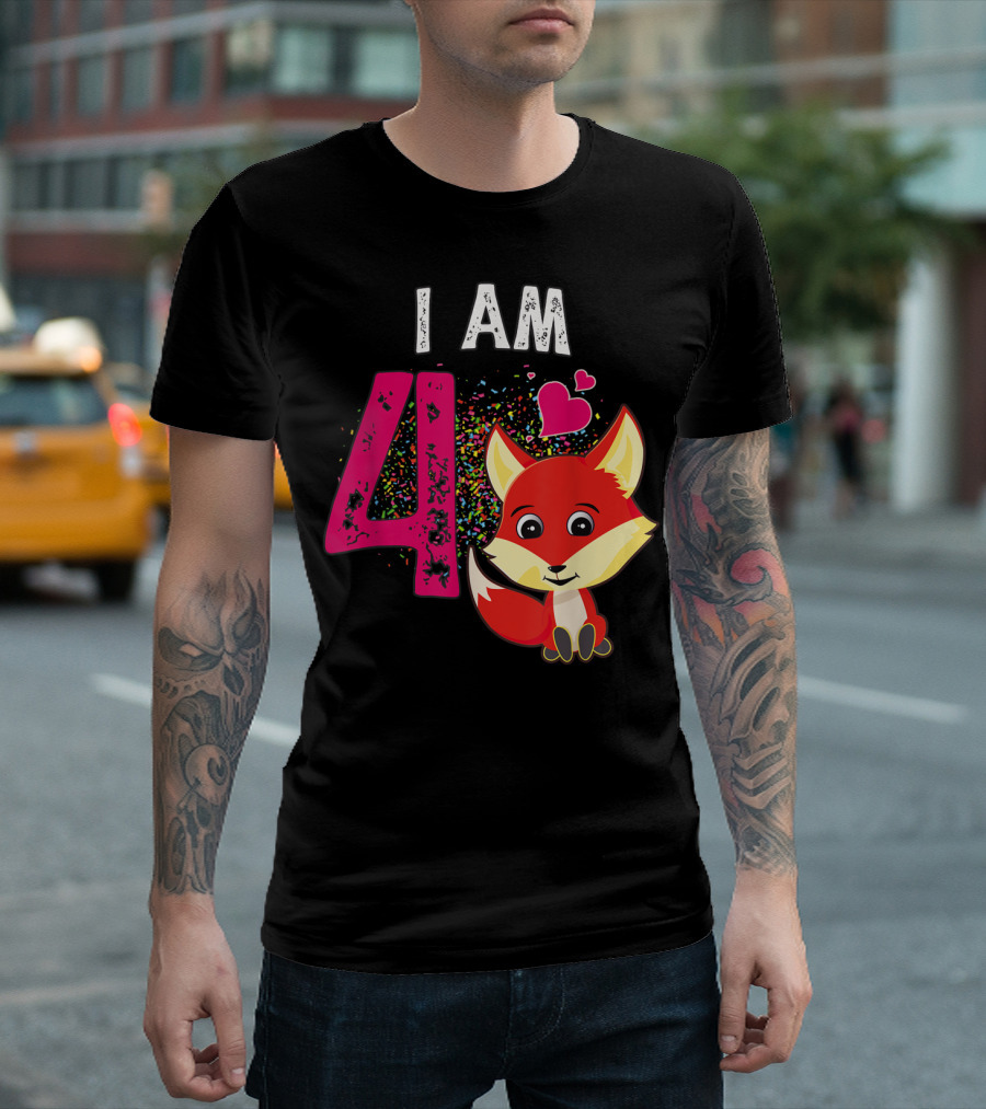 I Am 4 Fox With Hearts For 4 Year Old Birthday T-Shirt