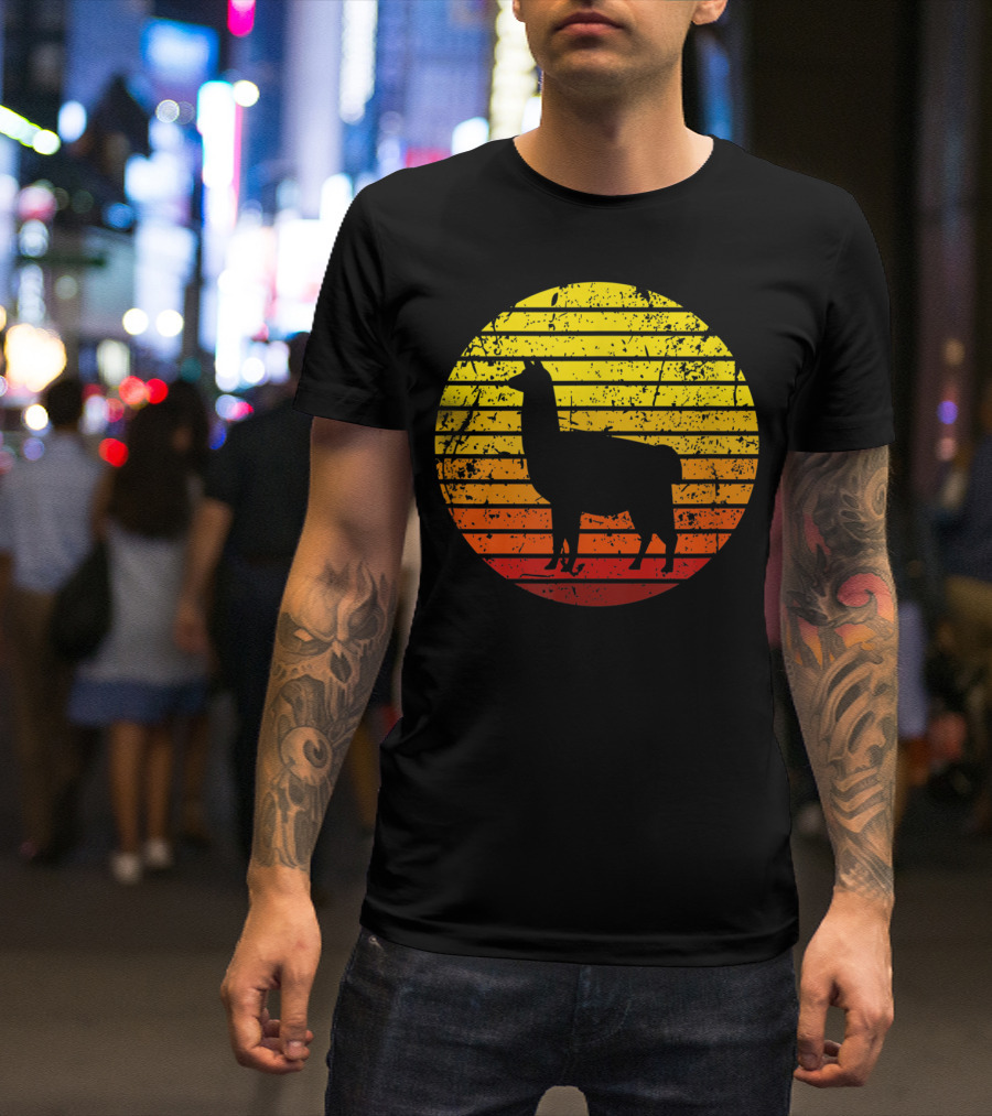 Silhouette Llama Alpaca Retro Sunset T-Shirt
