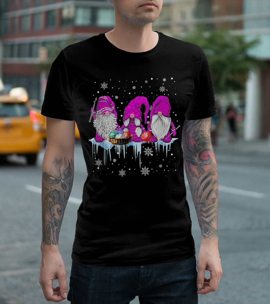 Hanging With Pink Gnomies Crochet Funny Gnome Snowflakes Winter Scene T-Shirt