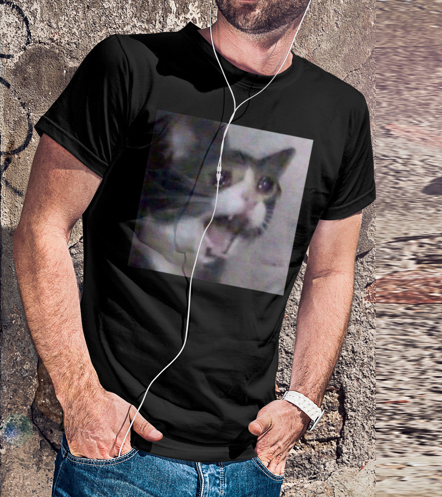 Sad Cat Screaming Funny Internet Viral Meme Joke T-Shirt