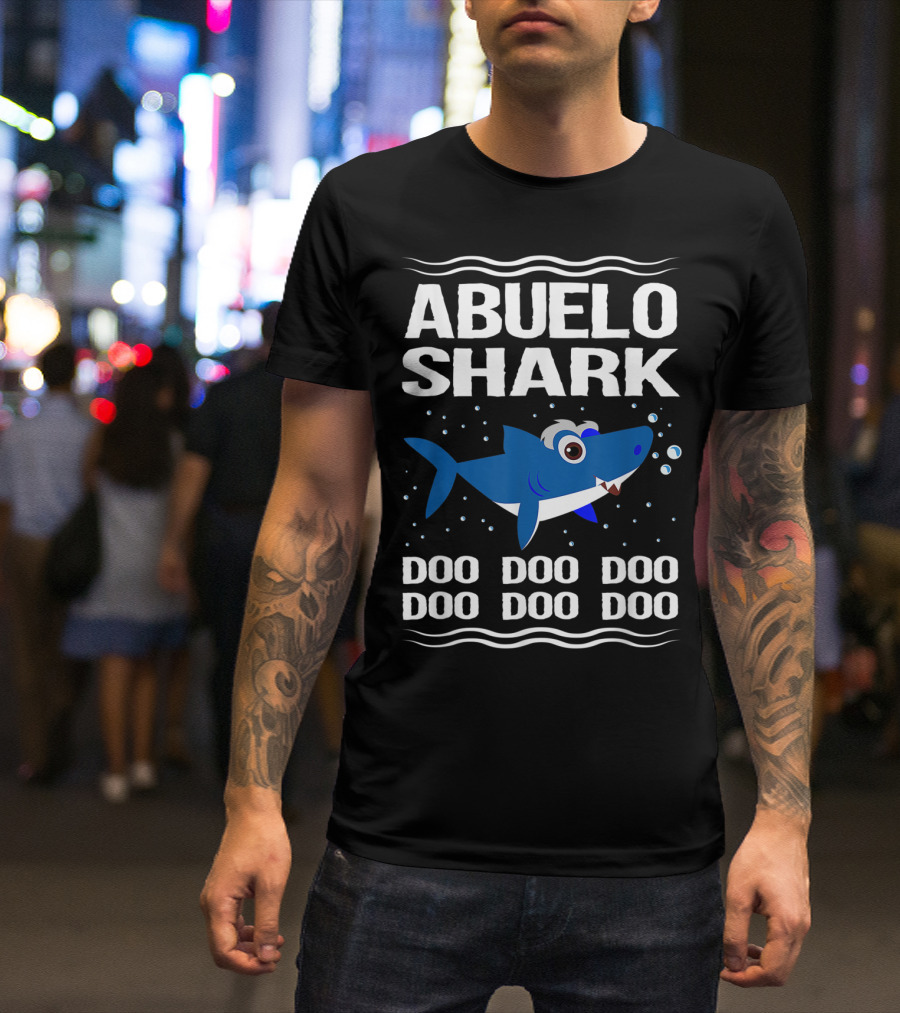 Abuelo Shark Doo Doo Doo Song Meme Grandpa Shark With Bubbles T-Shirt