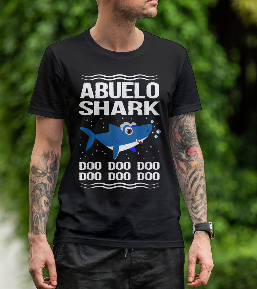 Abuelo Shark Doo Doo Doo Song Meme Grandpa Shark With Bubbles T-Shirt